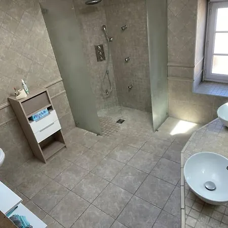 Holiday home Maison Tres Agreable Et Familiale Saintes Royan La Jard