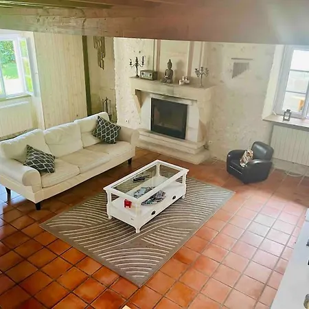 Holiday home Maison Tres Agreable Et Familiale Saintes Royan *